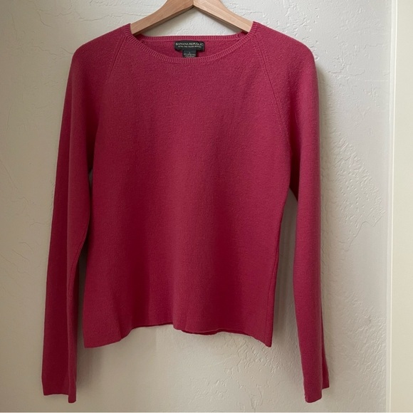 Banana Republic Pink Vintage Marino Wool Crewneck Sweater Size: L - Picture 7 of 7